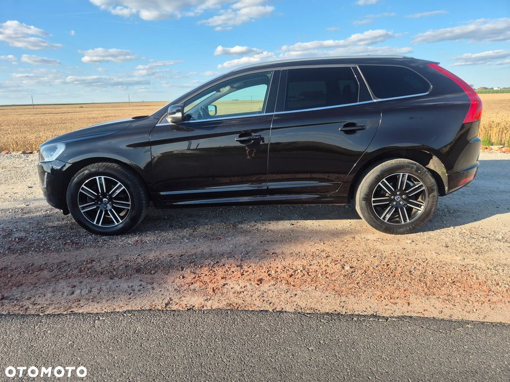 Volvo XC 60 D3 SCR Momentum - 2