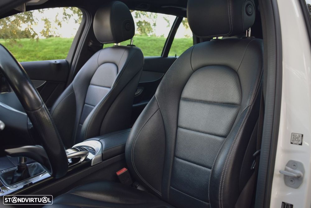 Mercedes-Benz C 180 BlueTEC AMG Line - 40