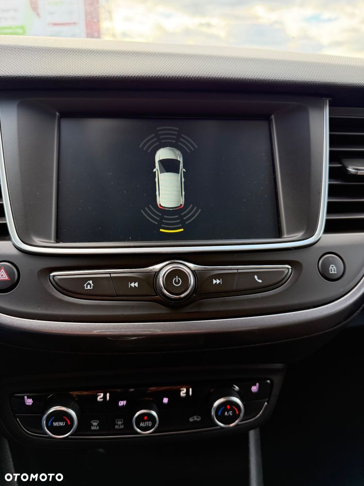 Opel Crossland X - 28