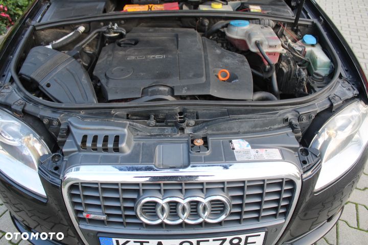 Audi A4 Avant 2.0 TDI DPF quattro S line Sportpaket (plus) - 31