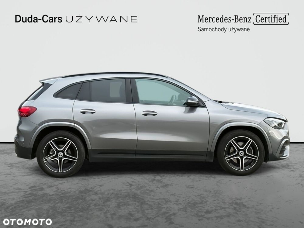 Mercedes-Benz GLA - 5
