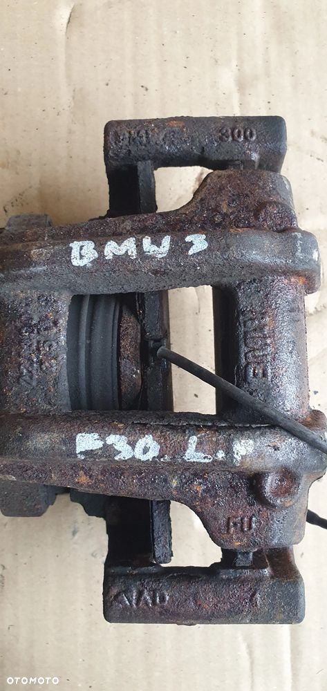 Zacisk hamulcowy lewy przód przedni lewy BMW 3 F30 F31 - 8