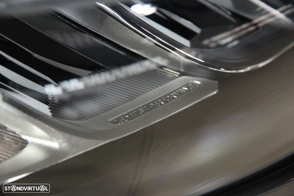 Mercedes-Benz A 250 e 8G-DCT AMG Line - 3