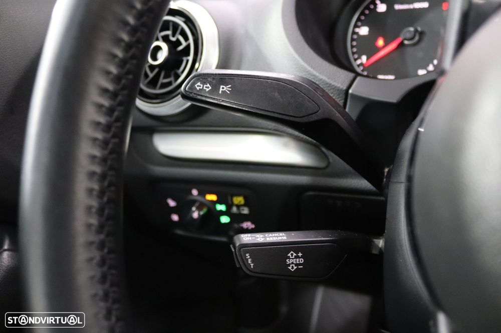 Audi A3 Sportback 1.6 TDI Sport - 6