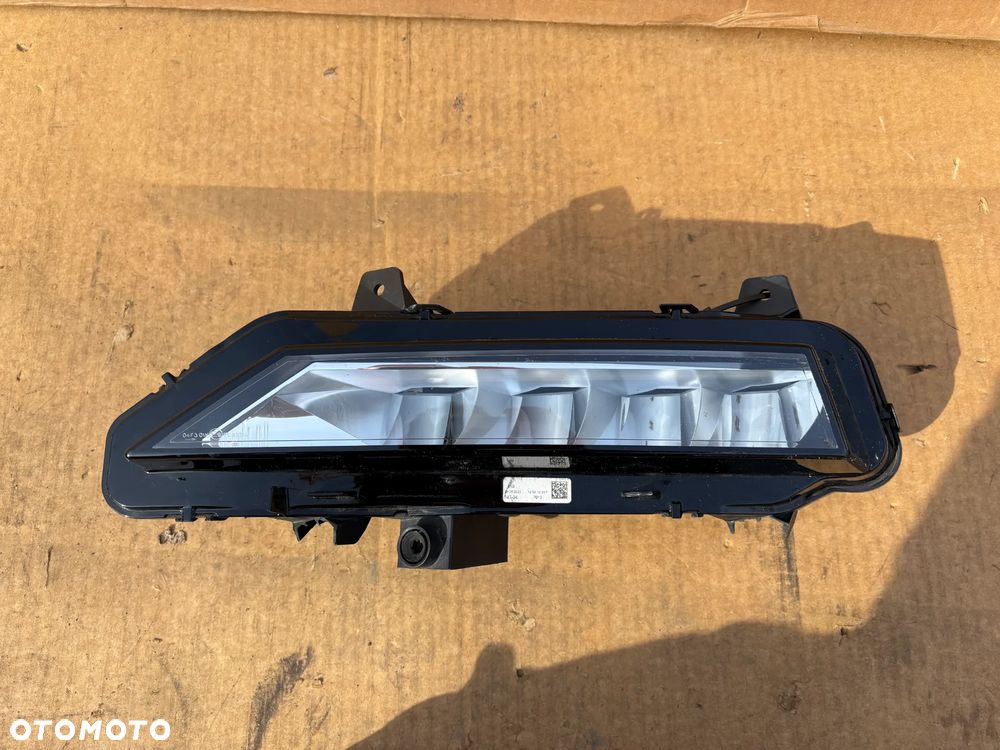 Halogen Led Przeciwgielny Przedni Lewy Oryginalny Skoda Octavia IV 5E3941699A Europejski Świeci Światło Przecimgielne - 6