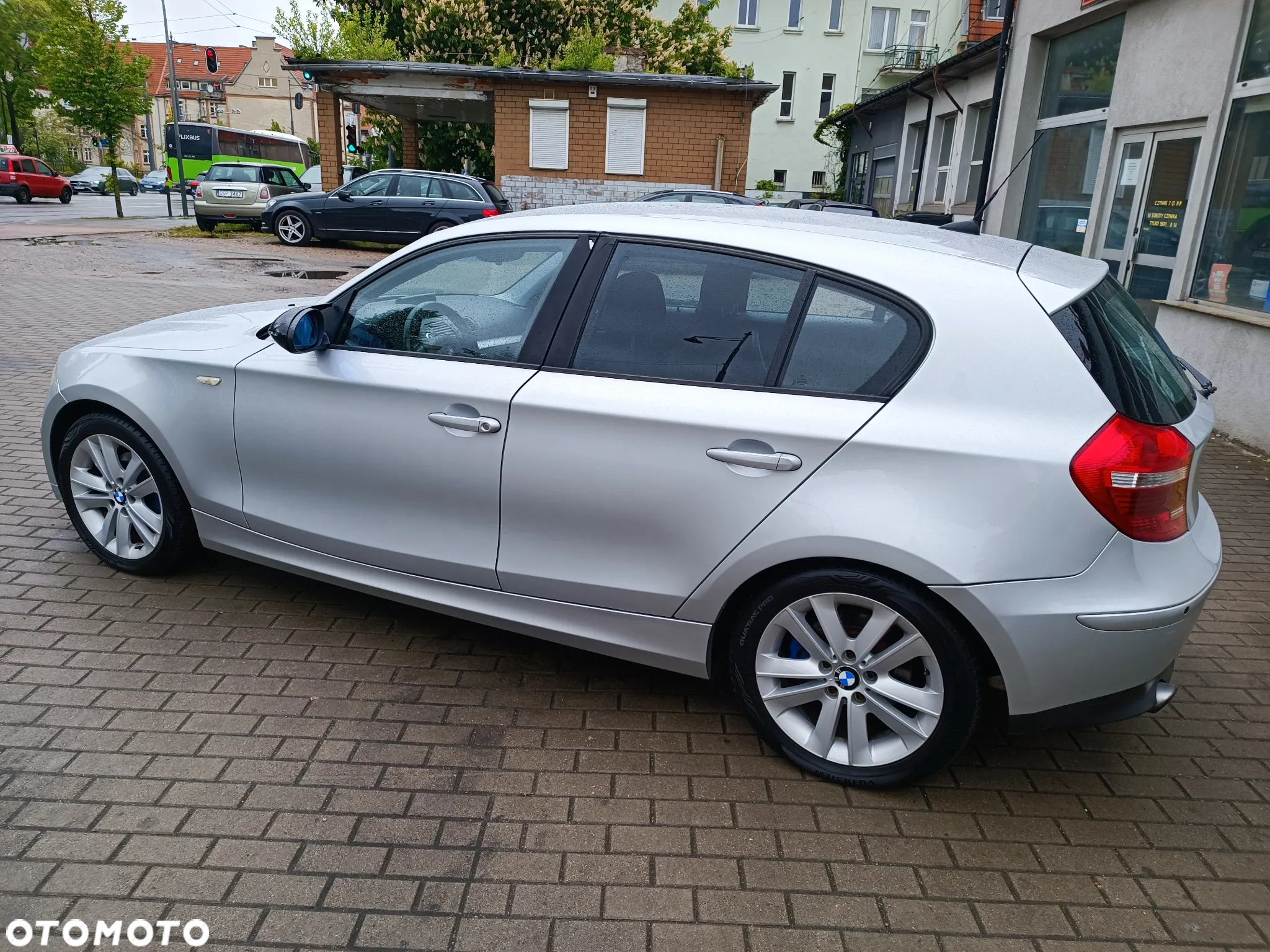 BMW Seria 1 120i - 4
