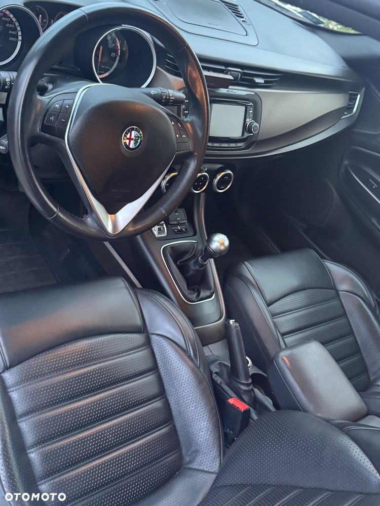 Alfa Romeo Giulietta 1.4 TB MultiAir Distinctive - 12