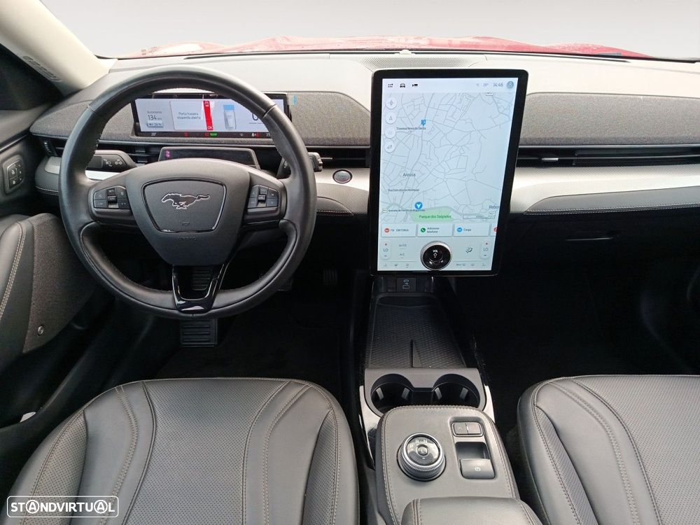 Ford Mustang Mach-E Standard - 10