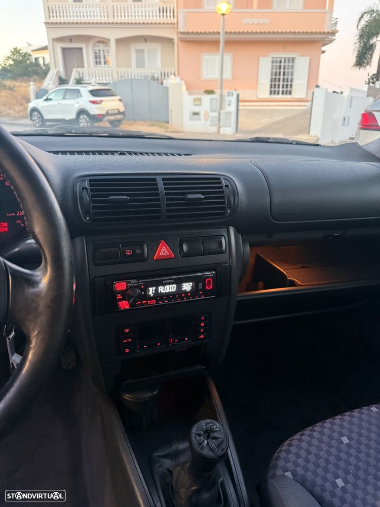 Audi A3 1.9 TDI Attraction - 13