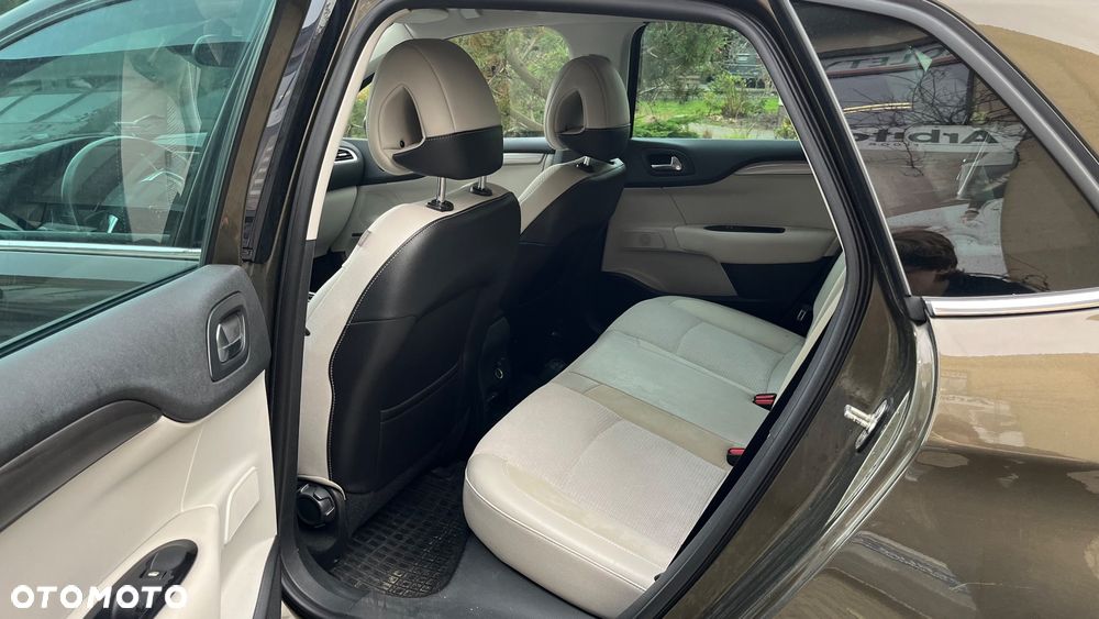 Citroën C4 2.0 HDi Exclusive - 7