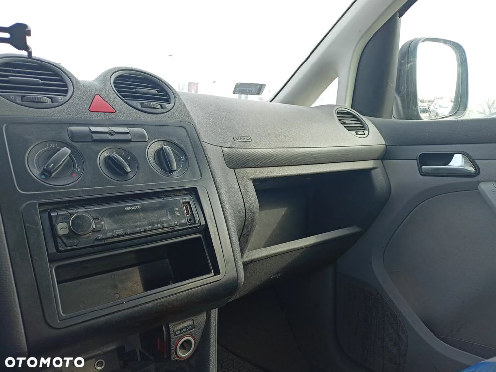 Volkswagen Caddy - 11