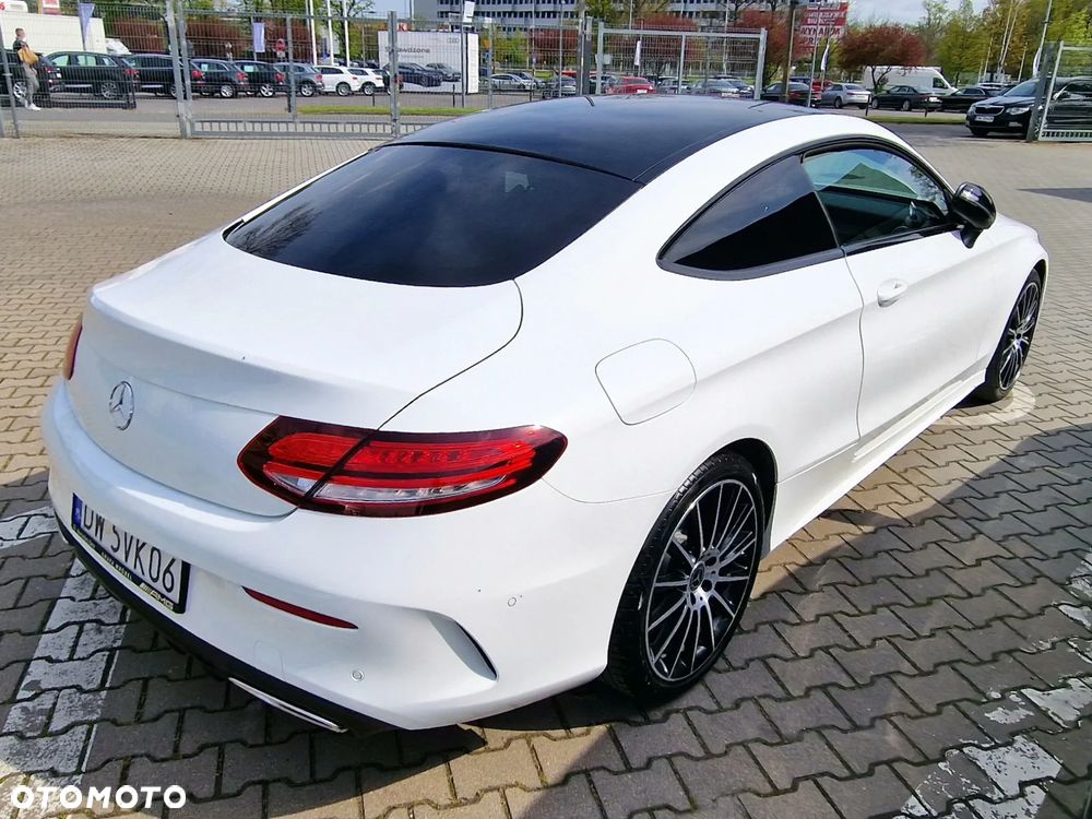 Mercedes-Benz Klasa C 200 9G-TRONIC - 4