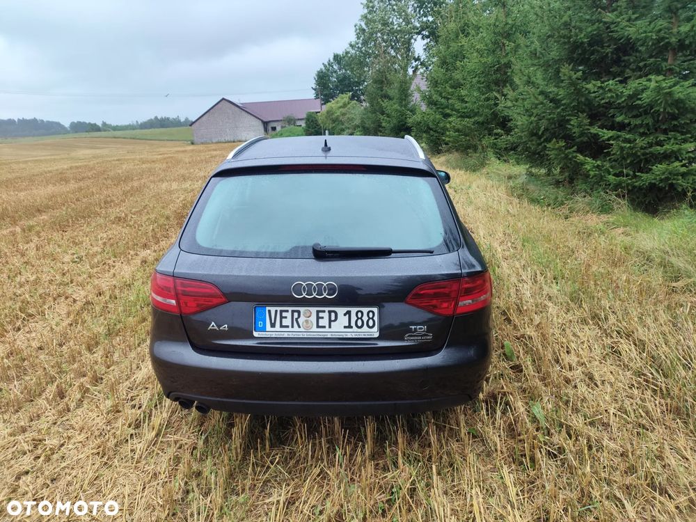 Audi A4 Avant 2.0 TDI - 6