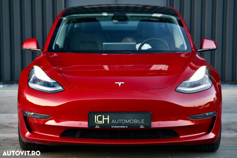 Tesla Model 3 Langstreckenbatterie Allradantrieb Dual Motor - 22