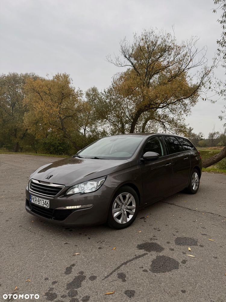 Peugeot 308 2015 photo 2
