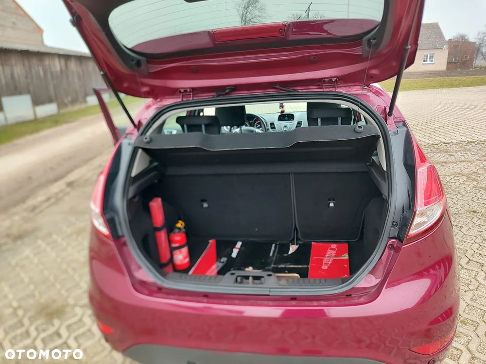 Ford Fiesta - 17
