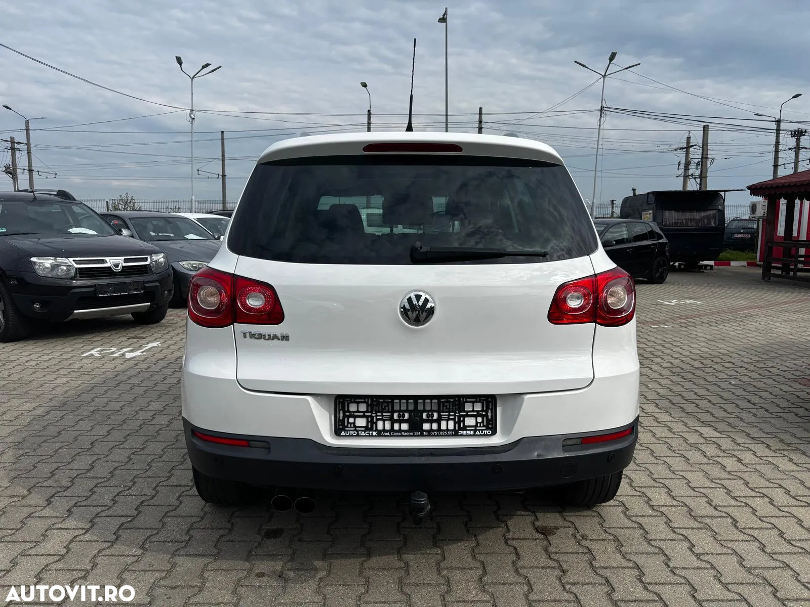 Volkswagen Tiguan - 18