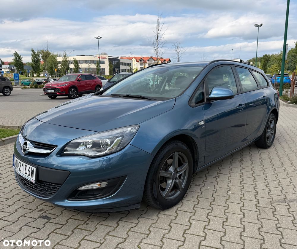 Opel Astra 1.4 T Enjoy - 2
