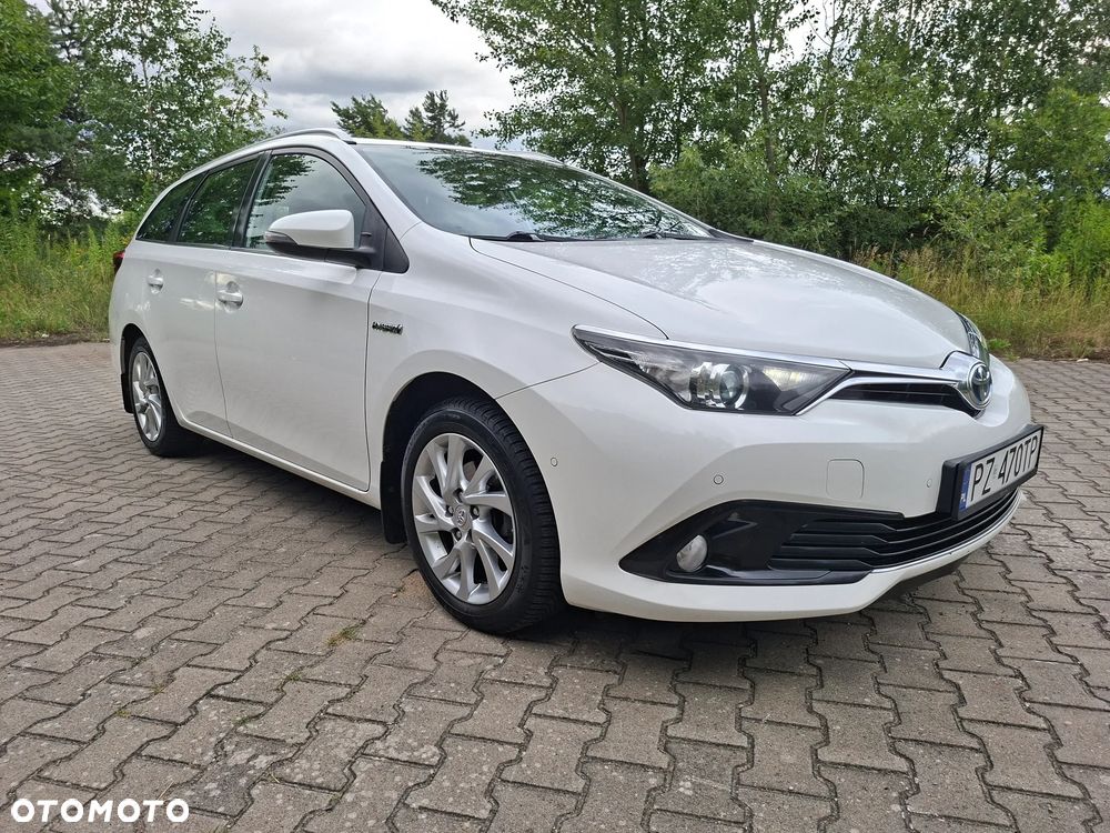 Toyota Auris Hybrid 135 Comfort - 18