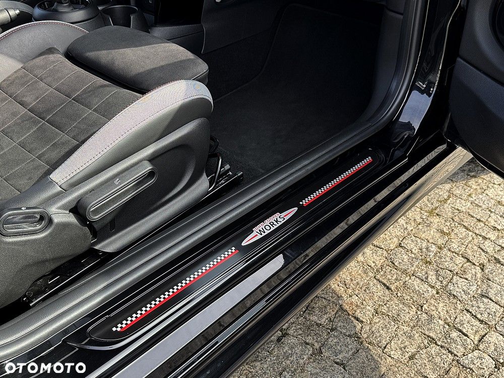 MINI Cooper S John Works Trim sport - 39