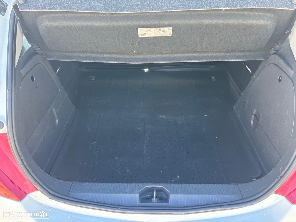 Opel CORSA E-VAN 1.3 CDTI 75cv - AR CONDICIONADO - 10