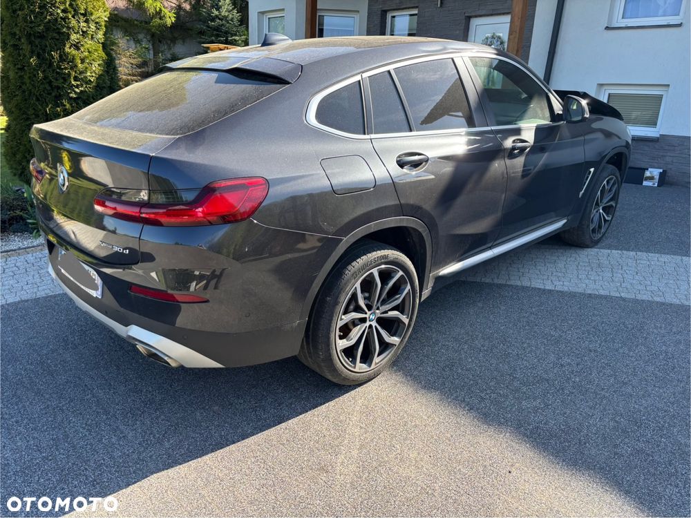 BMW X4 - 4