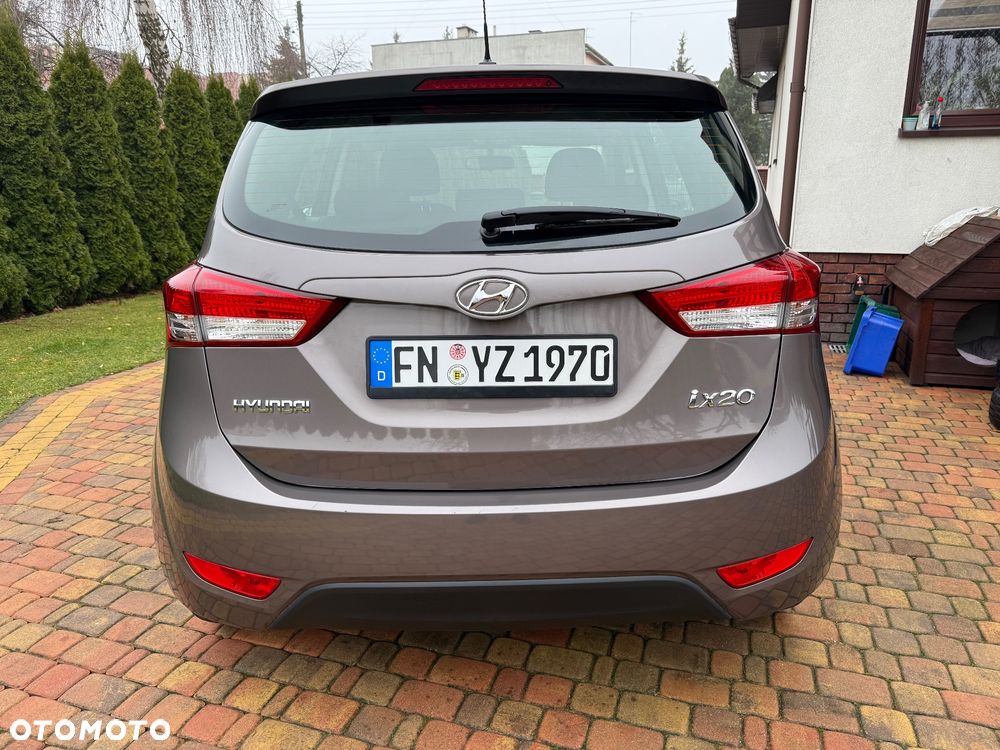 Hyundai ix20 - 5