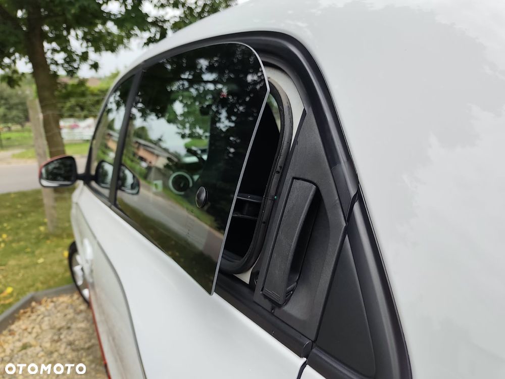 Renault Twingo ENERGY TCe 90 Intens - 21