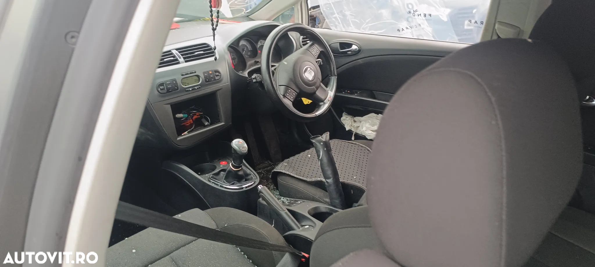 Dezmembrari / Dezmembrez Seat Leon 2.0 BMN cutie viteze KDS culoare LB9A - 9