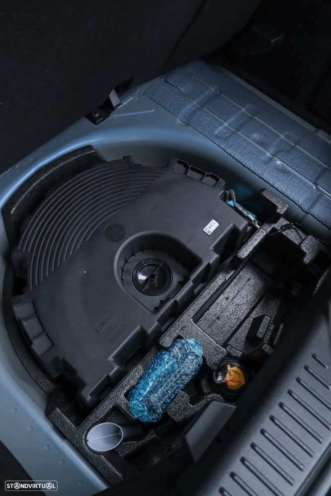 Ford Fiesta 1.5 EcoBoost S&S ST X - 31