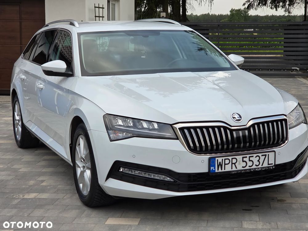 Skoda Superb 2.0 TDI SCR Ambition DSG - 5