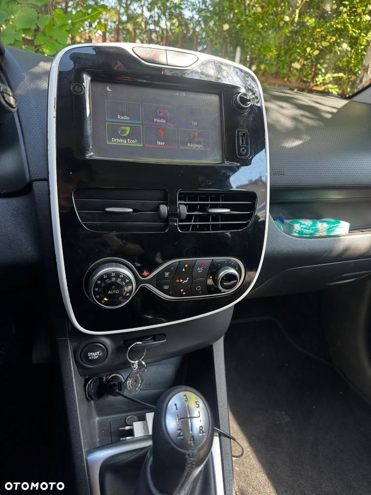 Renault Clio (Energy) dCi 90 Start & Stop INTENS - 9