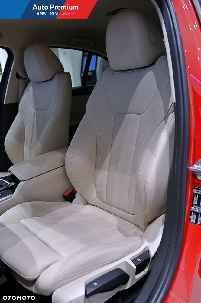 BMW Seria 3 320i - 15