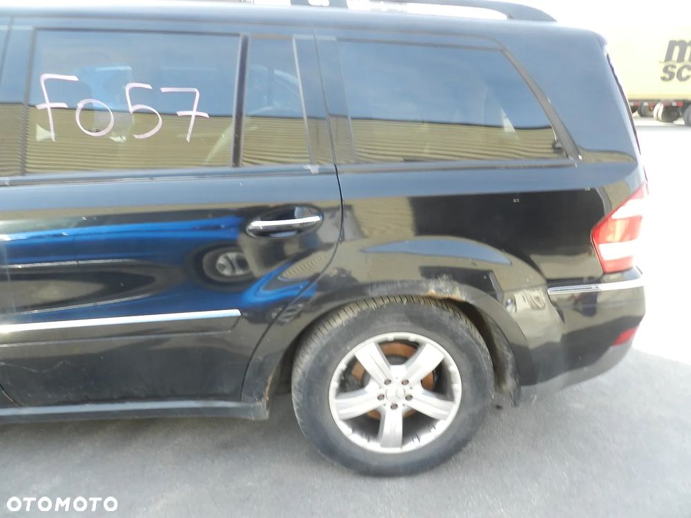 Mercedes-Benz GL 450 4Matic 7G-TRONIC - 30