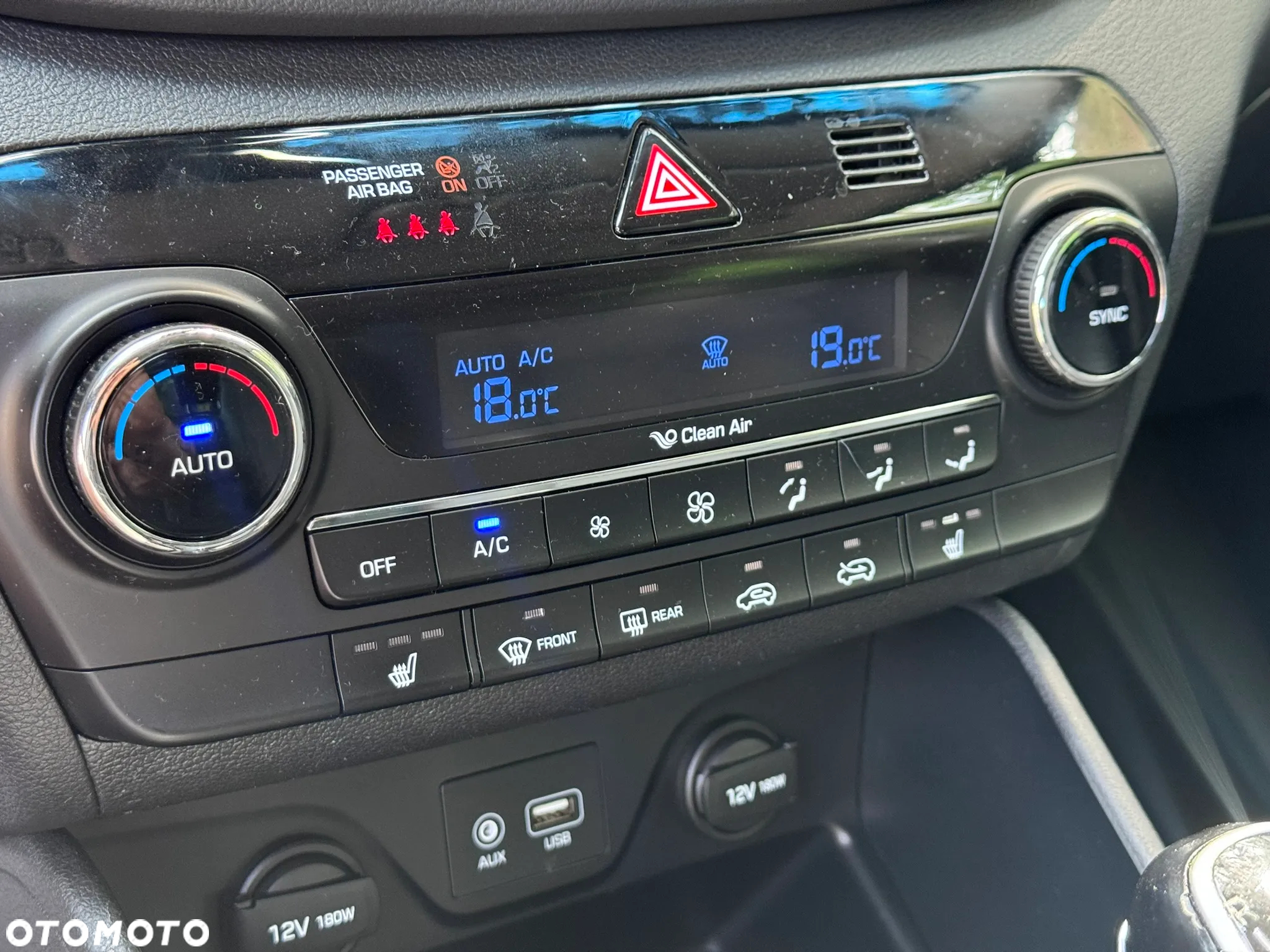 Hyundai Tucson 1.7 CRDI BlueDrive Style 2WD - 34