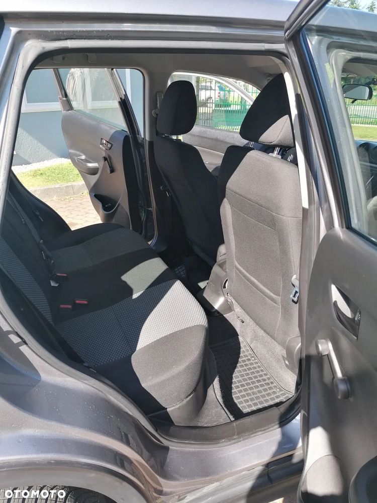 Suzuki Vitara 1.6 Comfort 4WD - 8