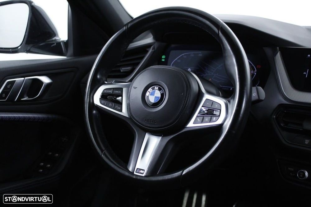 BMW 116 d Pack Desportivo M Auto - 17