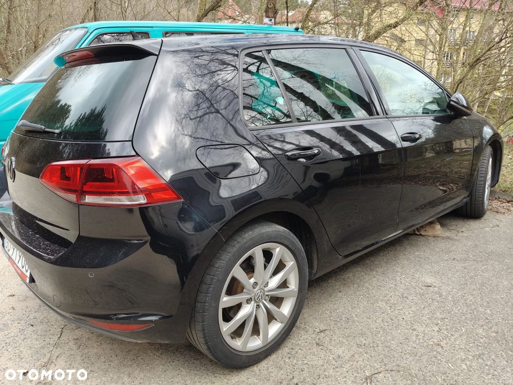 Volkswagen Golf 1.6 TDI BlueMotion Technology DSG Comfortline - 4