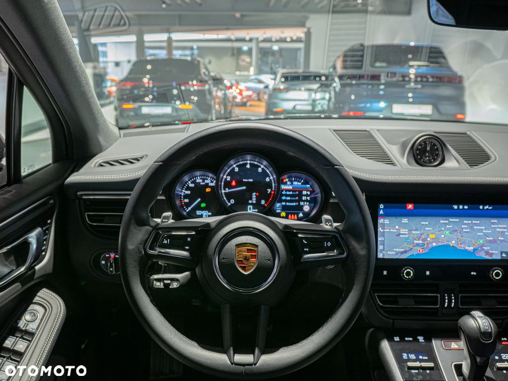 Porsche Macan Standard - 23