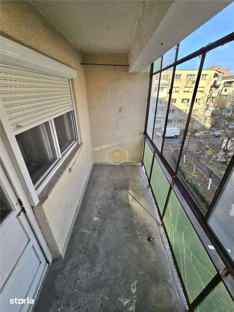Etaj 3 | Apartament cu 3 camere in Micro 16 - Aurora — fotografia 3