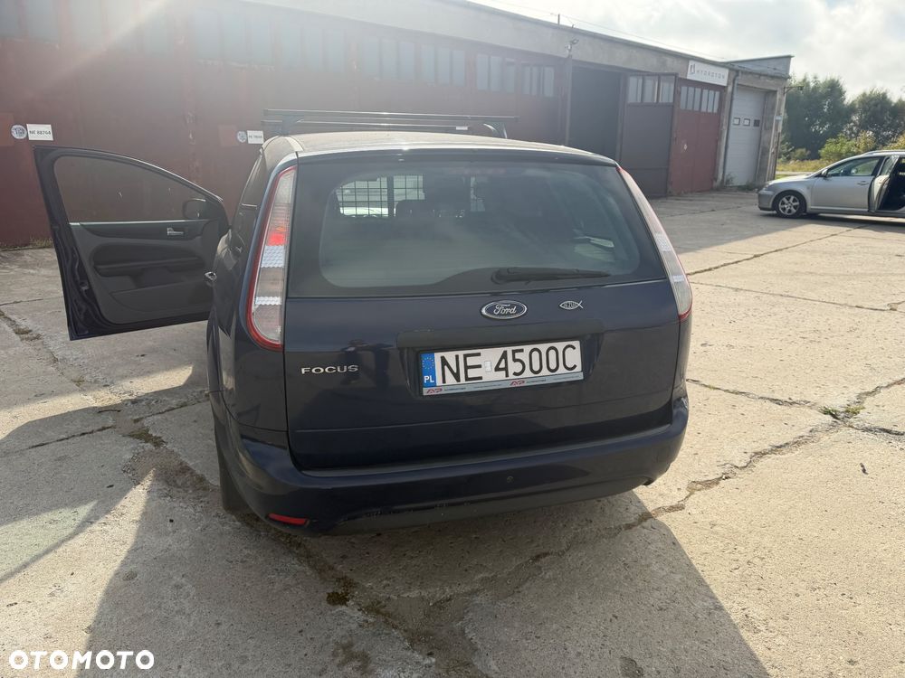 Ford Focus - 12