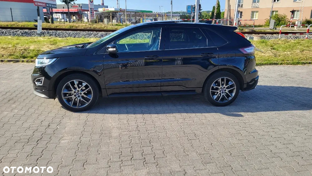 Ford Edge 2.0 EcoBlue Bi-Turbo 4x4 ST-LINE - 4