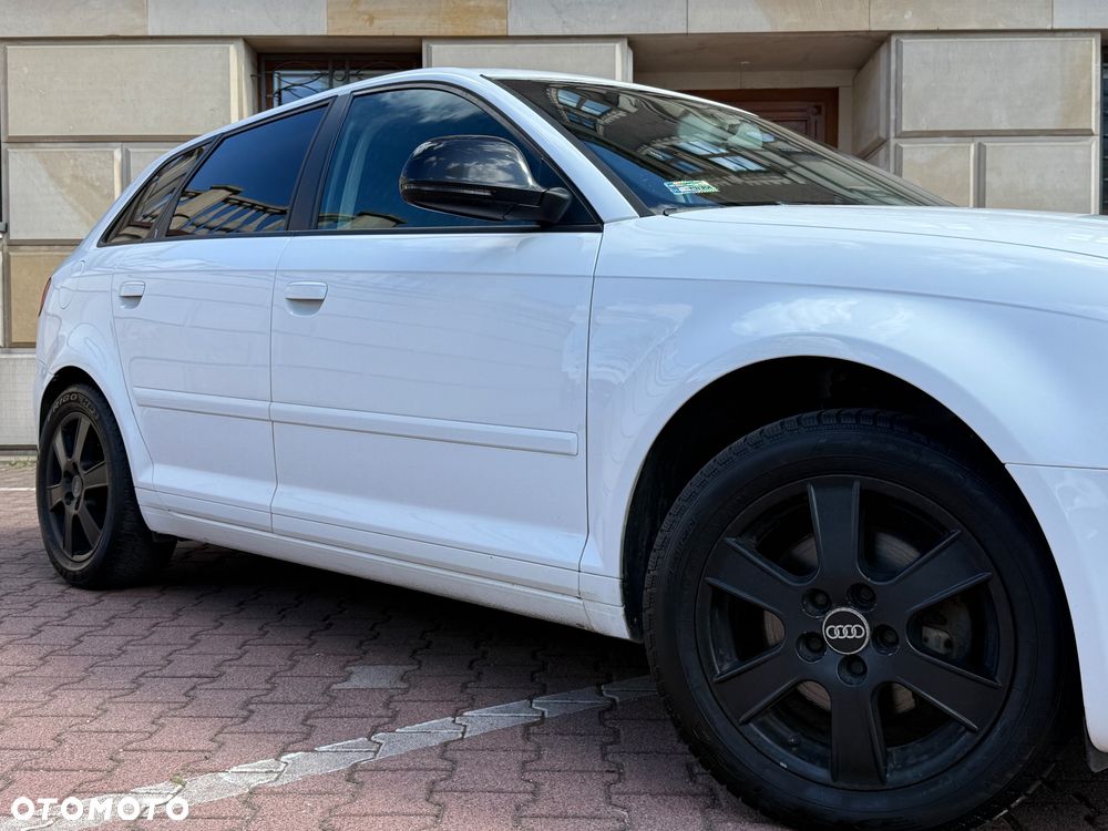 Audi A3 Sportback 1.4 TFSI Ambiente - 21