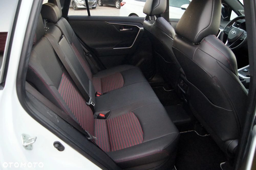 Toyota RAV4 - 15