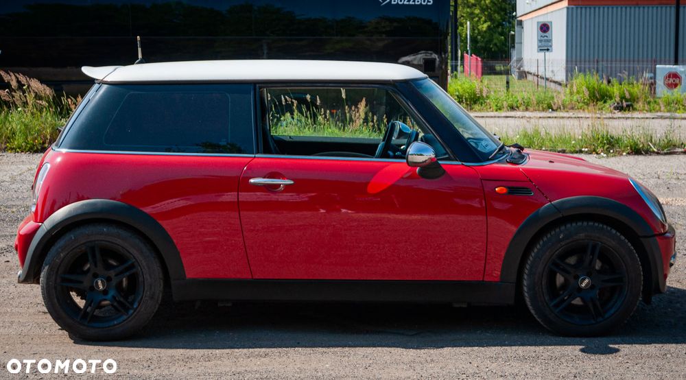 MINI ONE Standard - 10