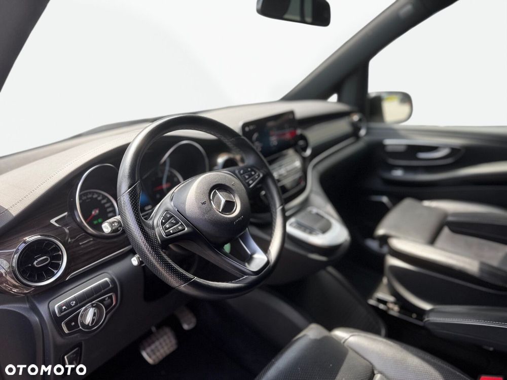 Mercedes-Benz klasa-v V 300 d OM654 - 13