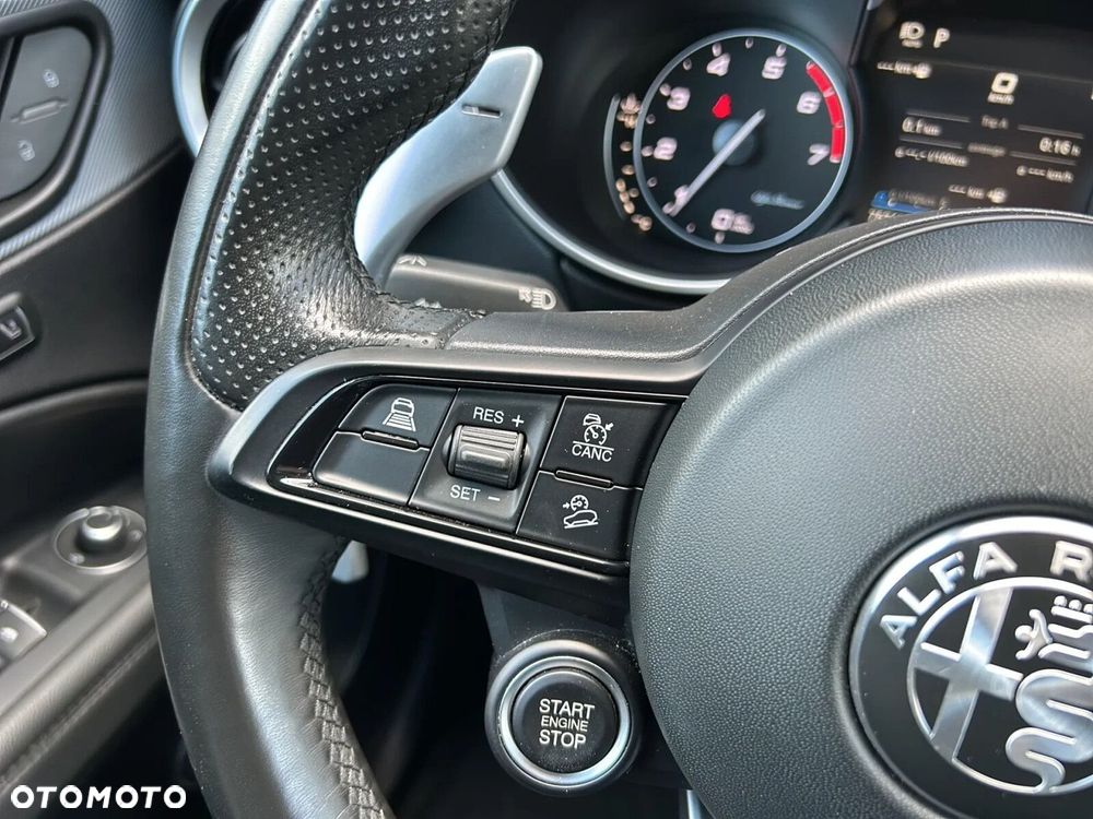 Alfa Romeo Stelvio 2.0 Turbo Sprint Q4 - 27