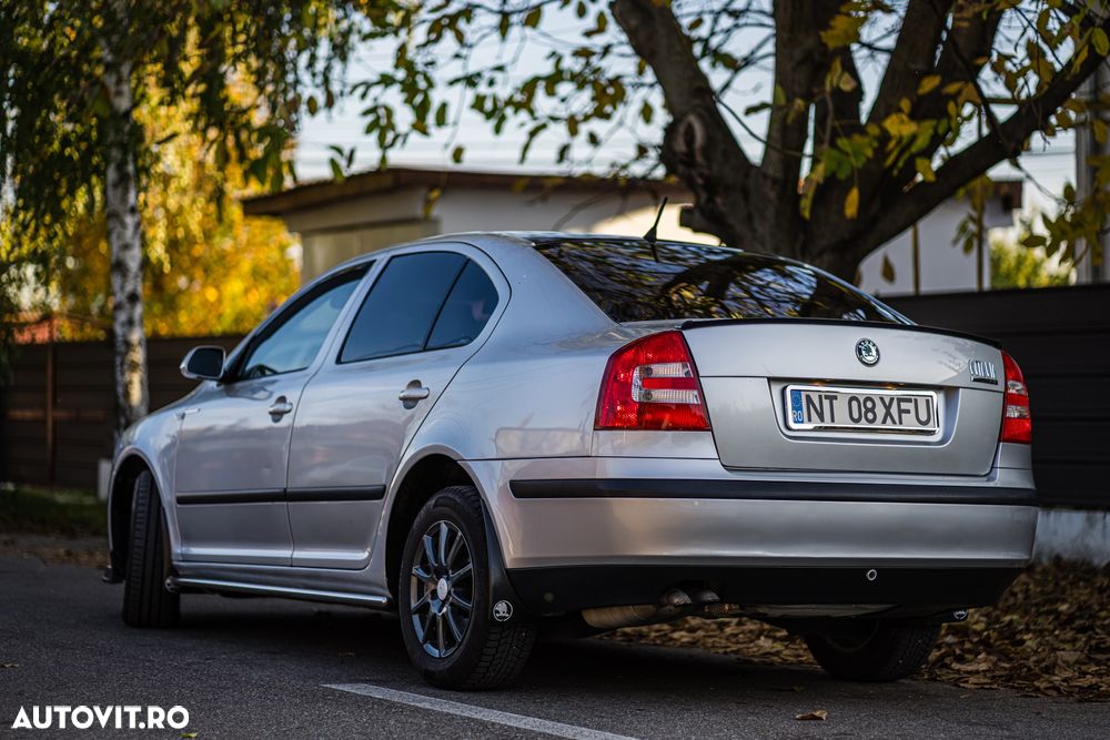 Skoda Octavia 1.9 TDI Ambiente DSG - 35