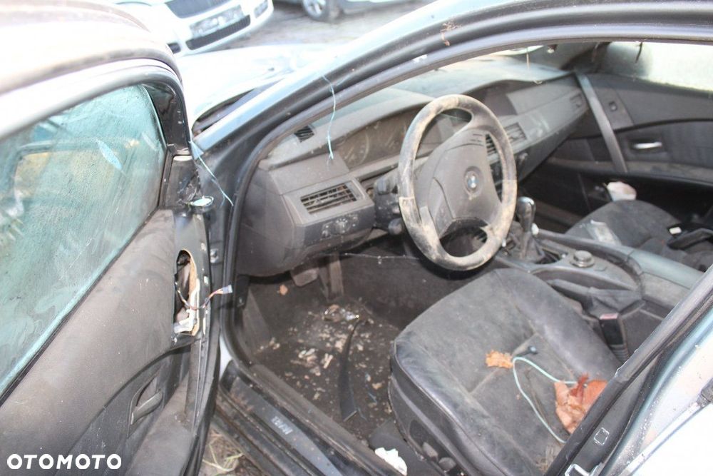 BMW 5 525d E61 2005 2.5D M57D25 Kombi (MASKA, ZDERZAK, LAMPA, BŁOTNIK, DRZWI, SZYBA, FOTEL) - 6