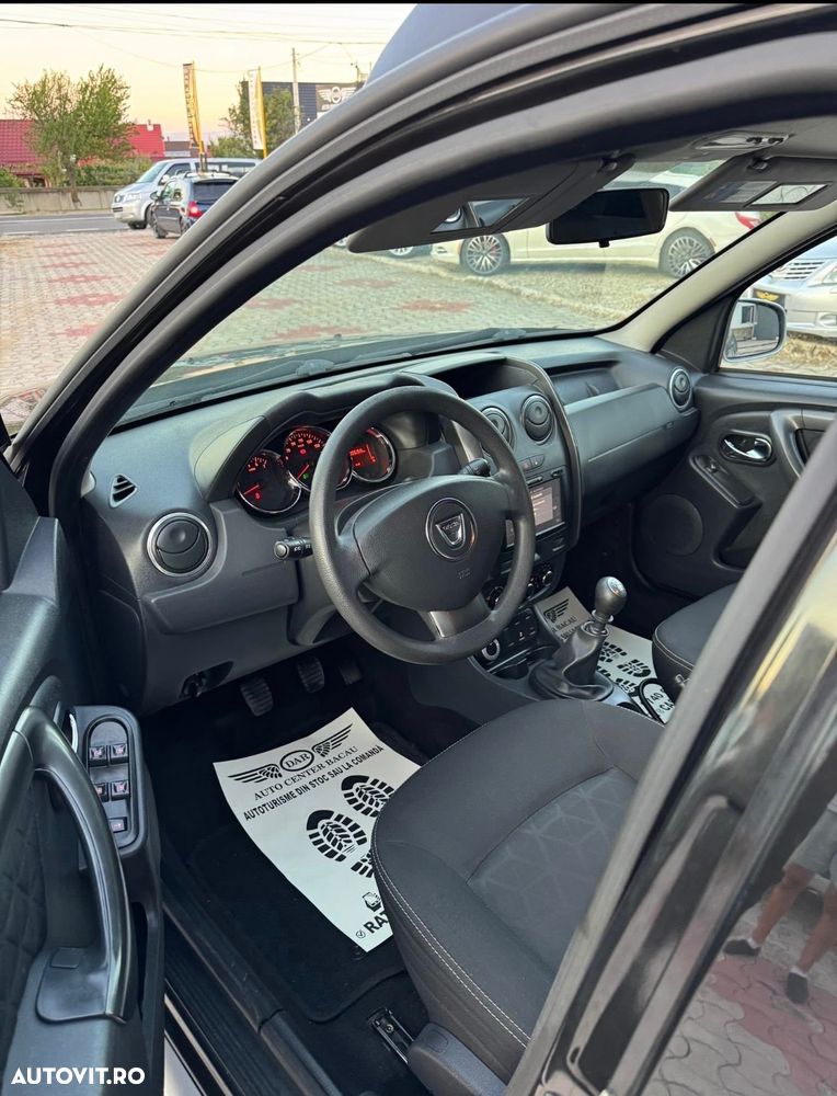 Dacia Duster 1.6 4x4 Prestige - 15